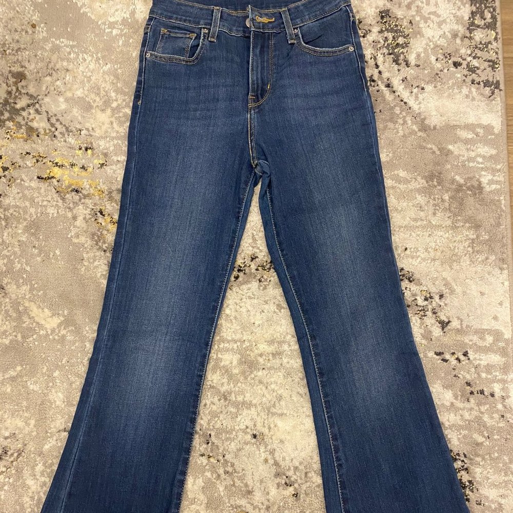 Levi Hight Waisted Flare Bottom Jeans